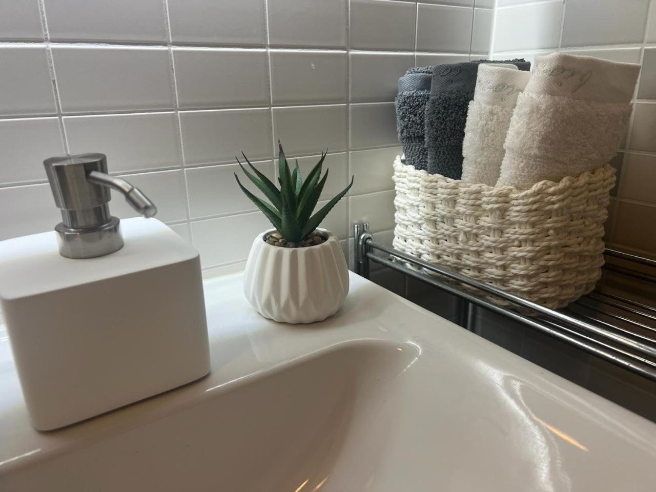 Luxury Apartment In Prague And Free Parking Εξωτερικό φωτογραφία